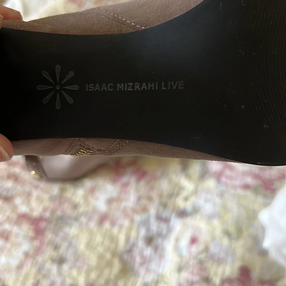 Isaac Mizrahi booties - Picture 2 of 2